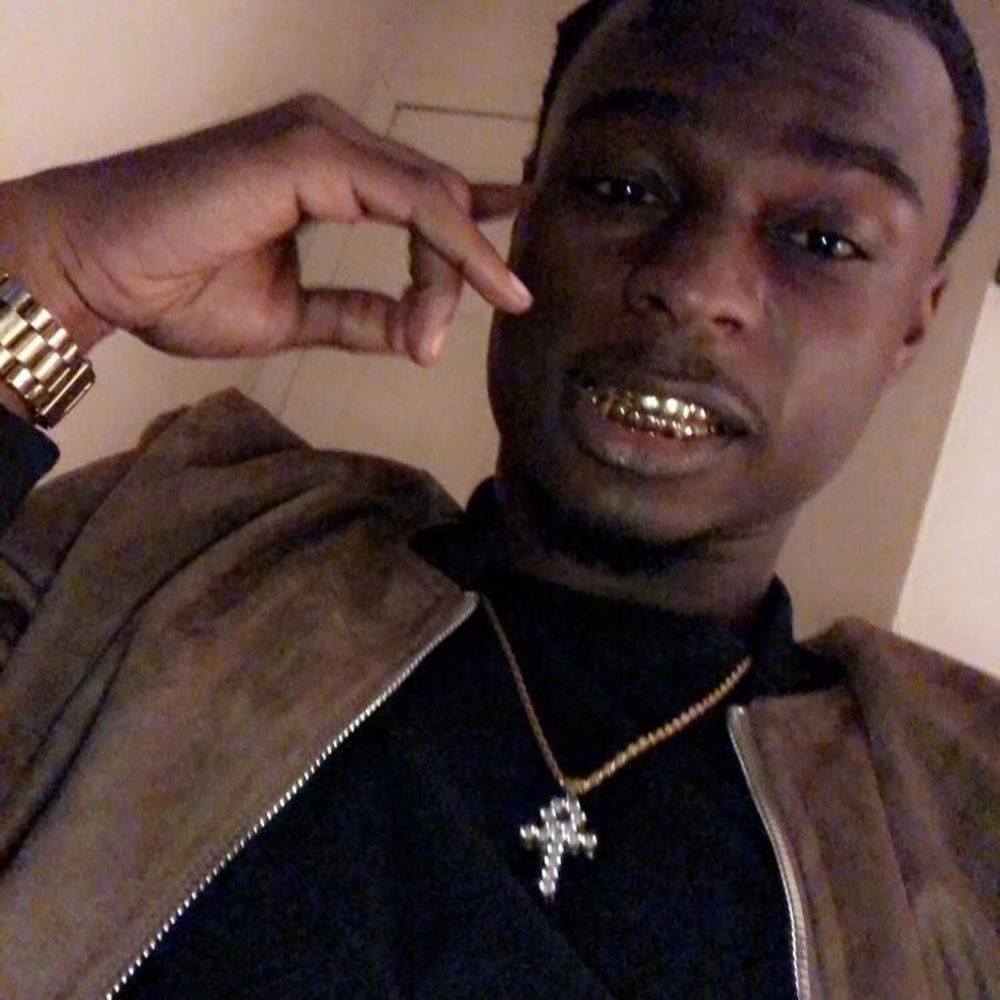 Meet your Posher, Gudda